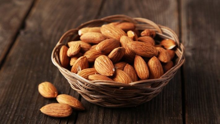 Hạt hạnh nhân có tác dụng gì